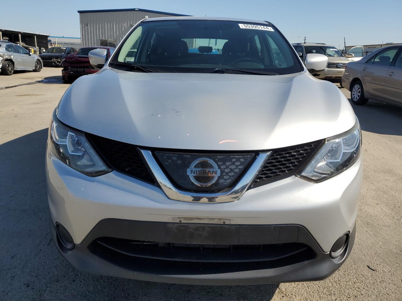 JN1BJ1CR9JW259576 2018 Nissan Rogue Sport S