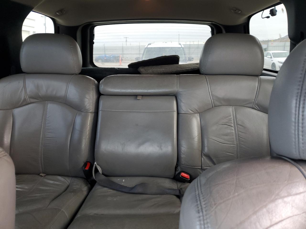 1GNEK13T41J152121 2001 Chevrolet Tahoe K1500