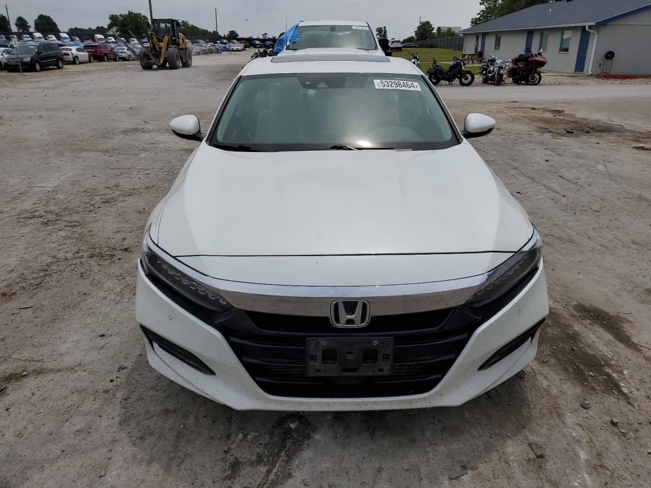 1HGCV1F91JA145247 2018 Honda Accord Touring