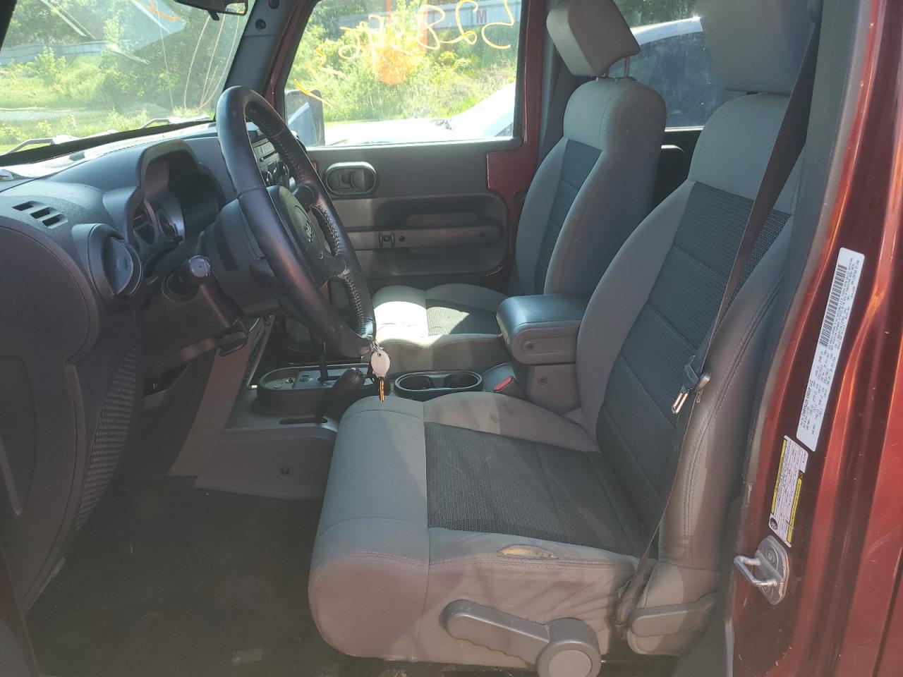 1J4BA3H11AL127001 2010 Jeep Wrangler Unlimited Sport