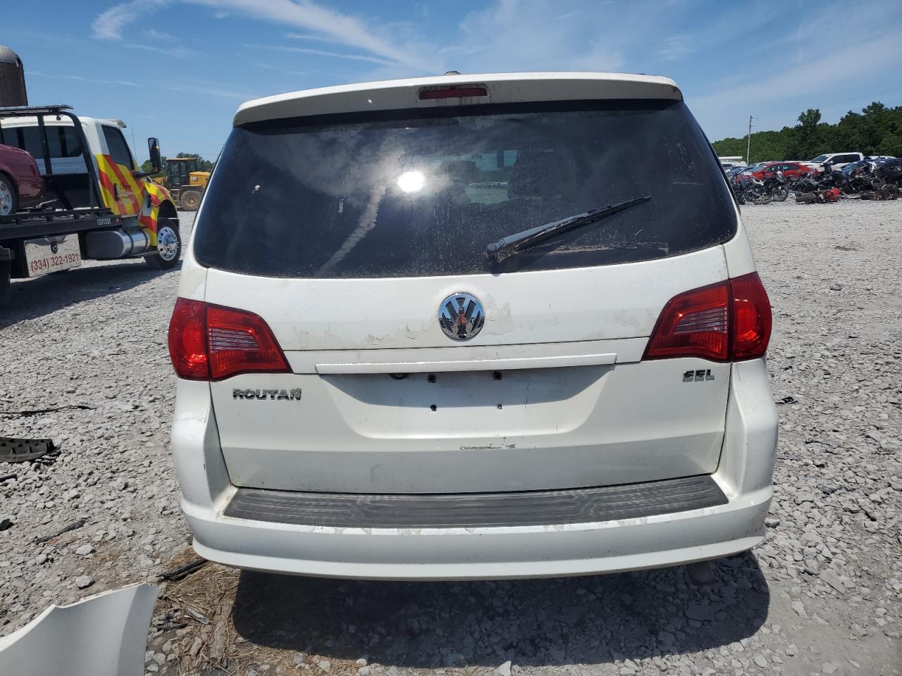 2V4RW5DX1AR395474 2010 Volkswagen Routan Sel