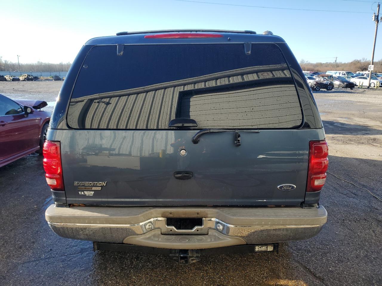 1FMRU17W41LA22042 2001 Ford Expedition Eddie Bauer