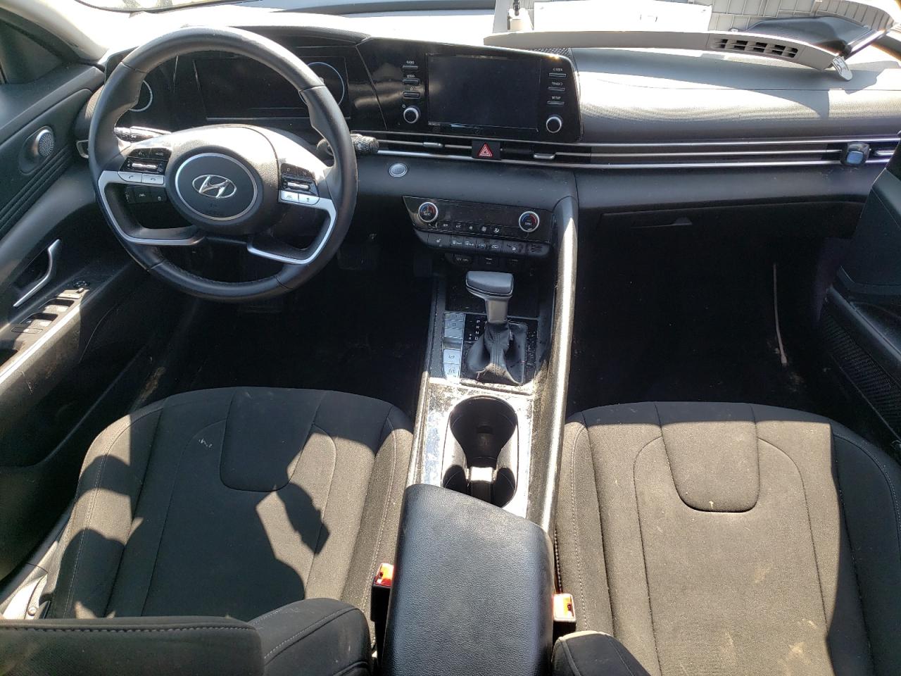 KMHLS4AG4NU217671 2022 Hyundai Elantra Sel