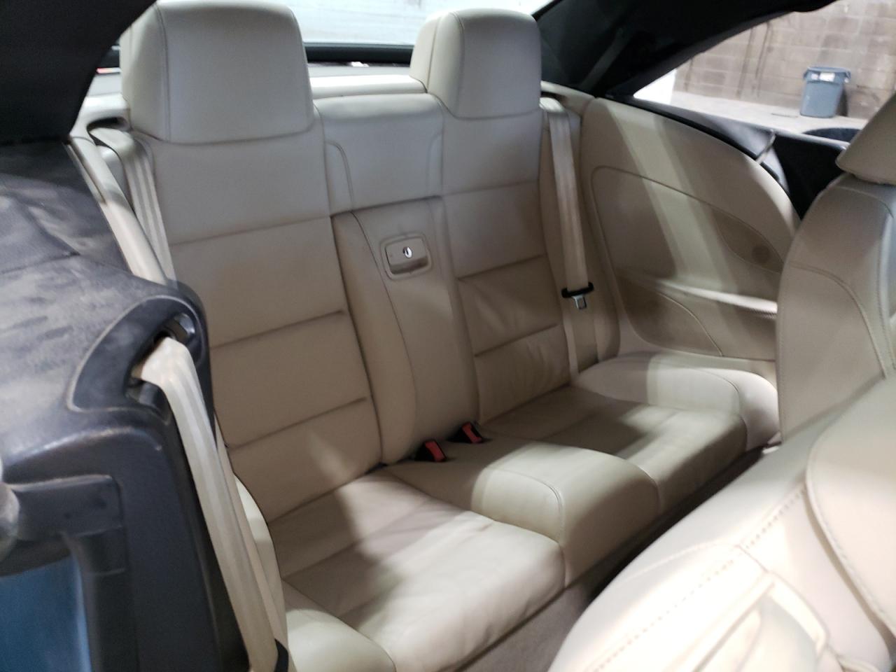 WVWFA71F79V016666 2009 Volkswagen Eos Lux