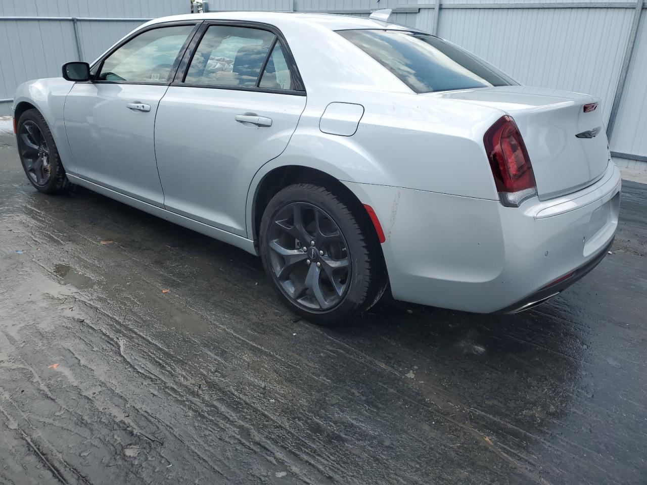 2C3CCABG7PH641130 2023 Chrysler 300 S