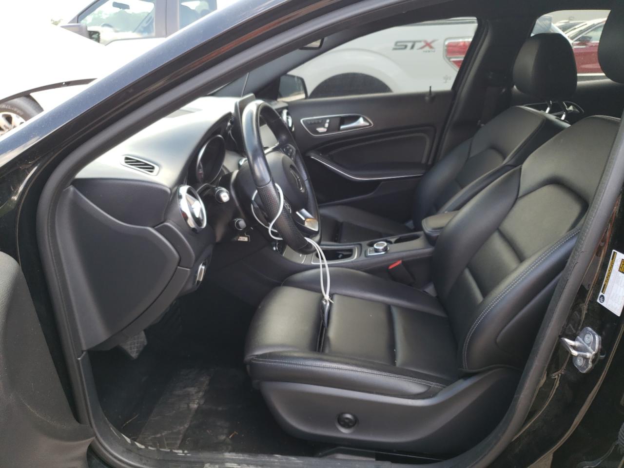 WDCTG4GB8KU009106 2019 Mercedes-Benz Gla 250 4Matic