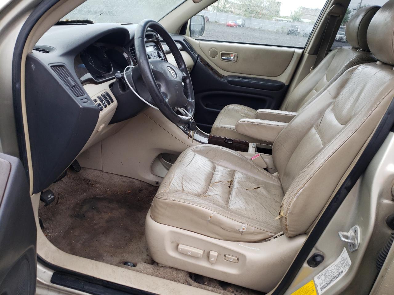 JTEHF21A520084237 2002 Toyota Highlander Limited