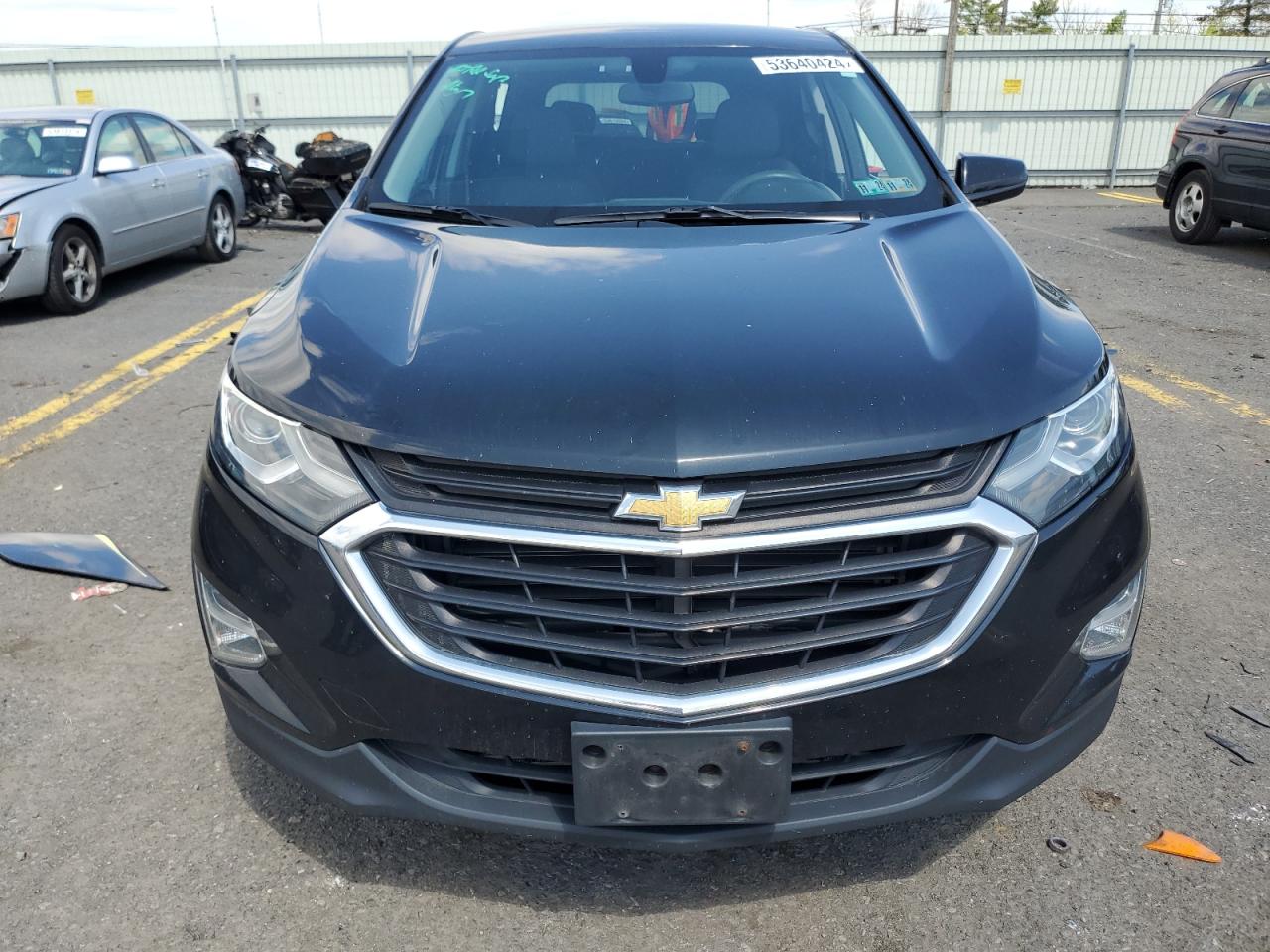 3GNAXJEV0JL128809 2018 Chevrolet Equinox Lt