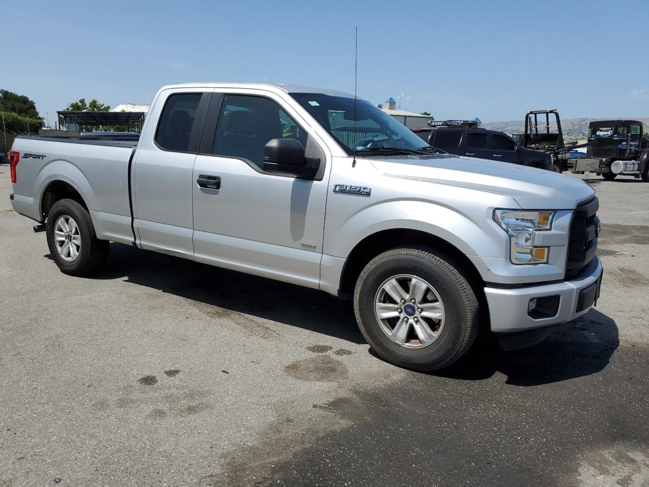 1FTEX1CP1FKF18826 2015 Ford F150 Super Cab