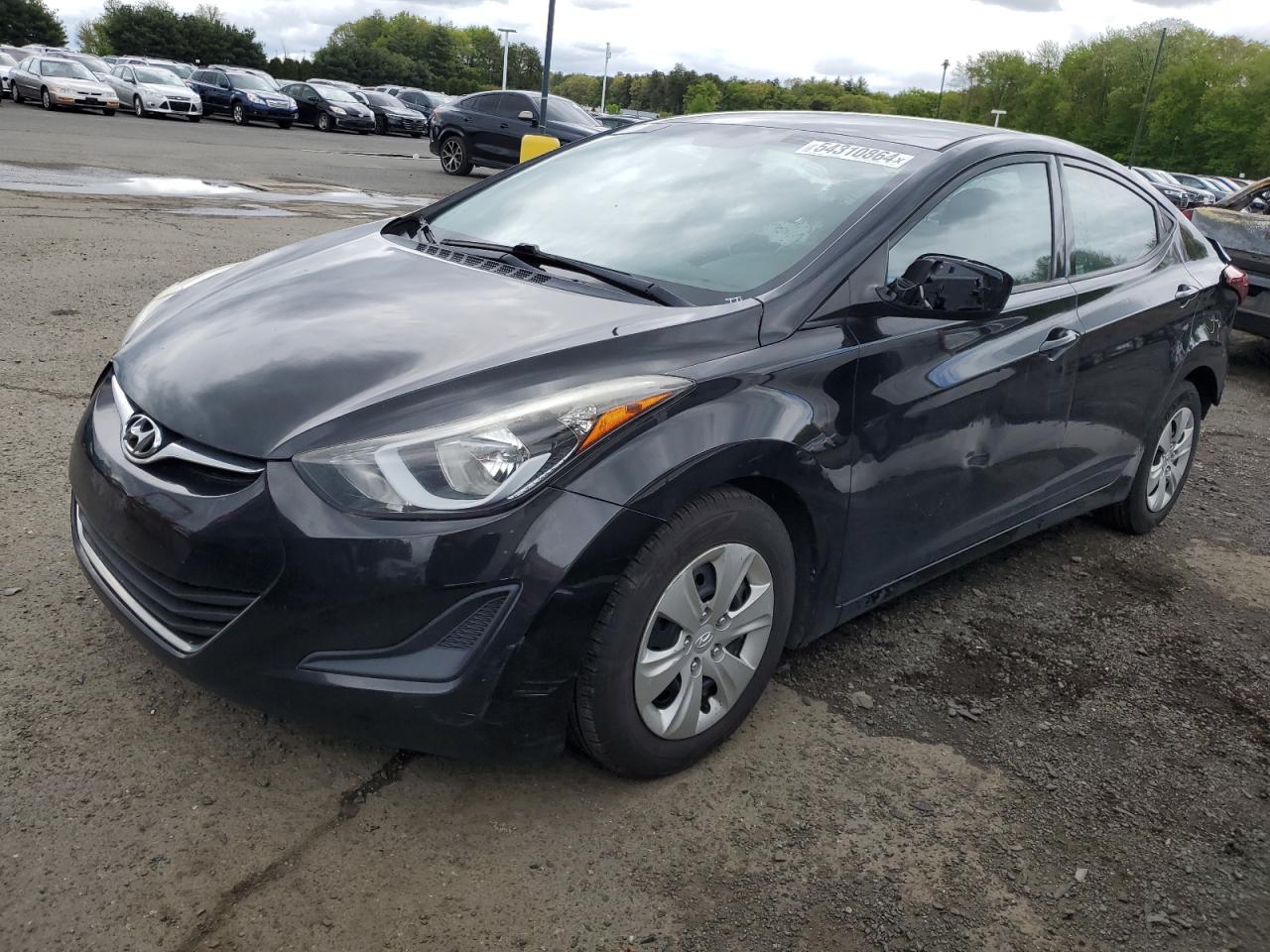 5NPDH4AE5GH745870 2016 Hyundai Elantra Se