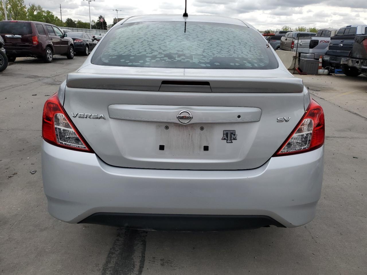 2017 Nissan Versa S vin: 3N1CN7AP2HK471948