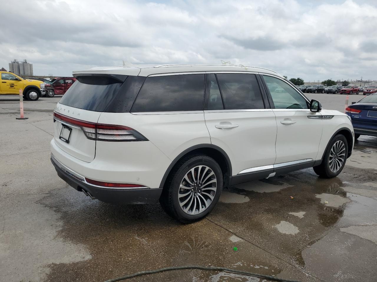 5LM5J7WCXNGL19426 2022 Lincoln Aviator Reserve