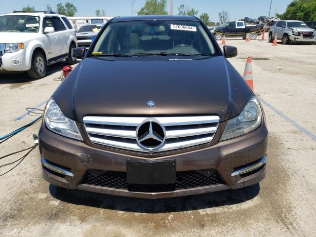 VIN WDDGF8AB6DA774027 2013 Mercedes-Benz C-Class, 3... no.5