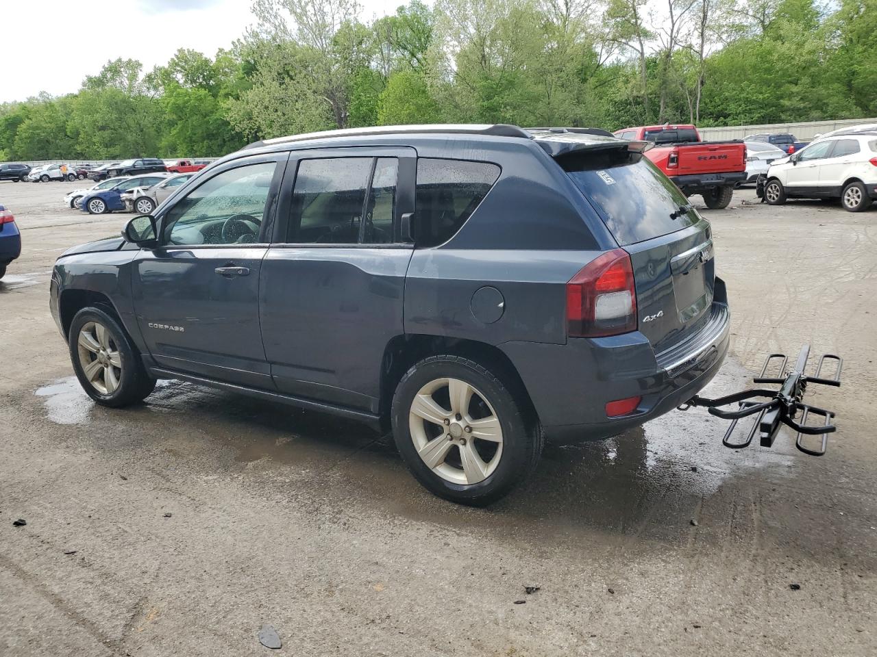 2015 Jeep Compass Latitude vin: 1C4NJDEB6FD114459