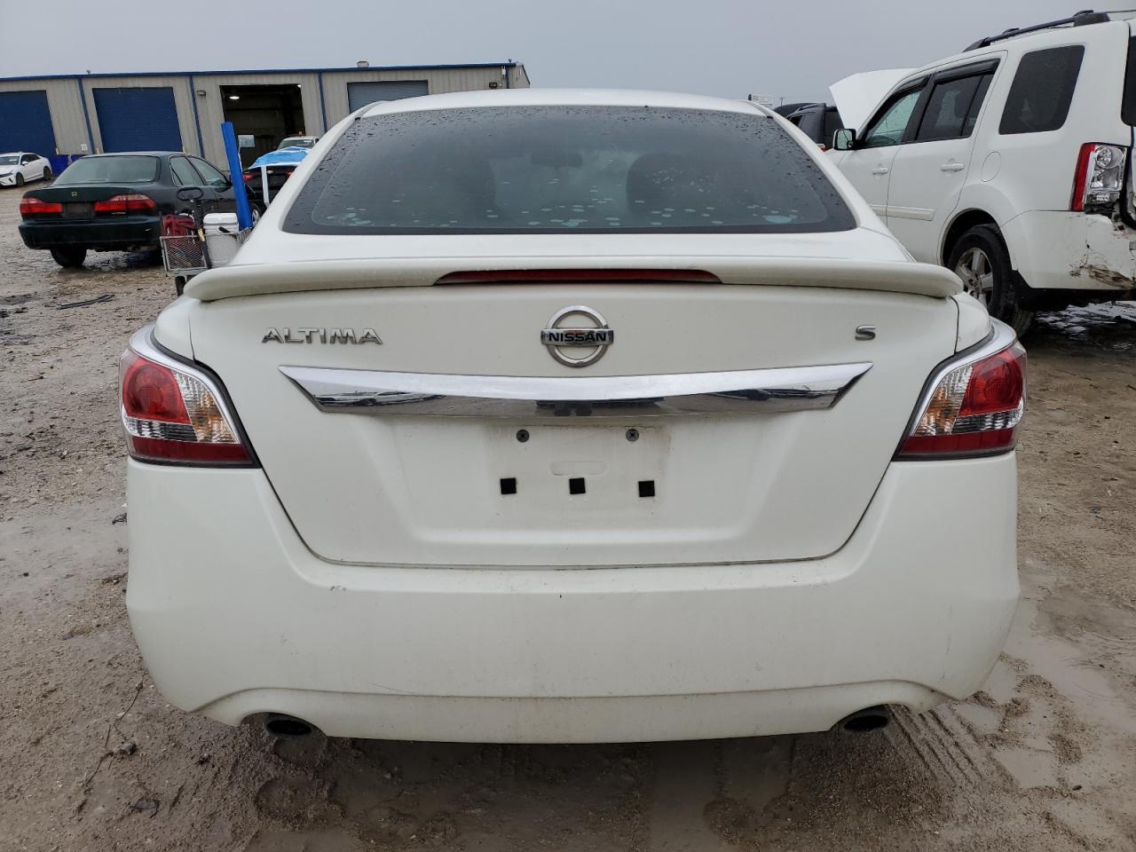 1N4AL3AP0FN348035 2015 Nissan Altima 2.5