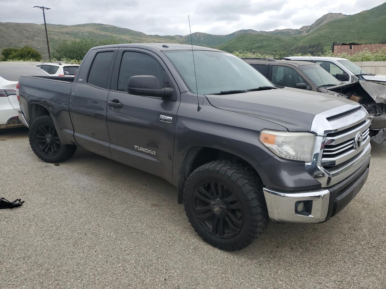 5TFRY5F18GX193951 2016 Toyota Tundra Double Cab Sr/Sr5