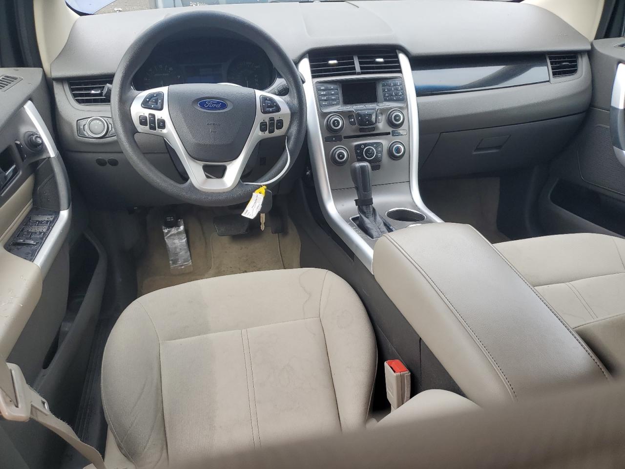 2FMDK3GC9BBA17437 2011 Ford Edge Se