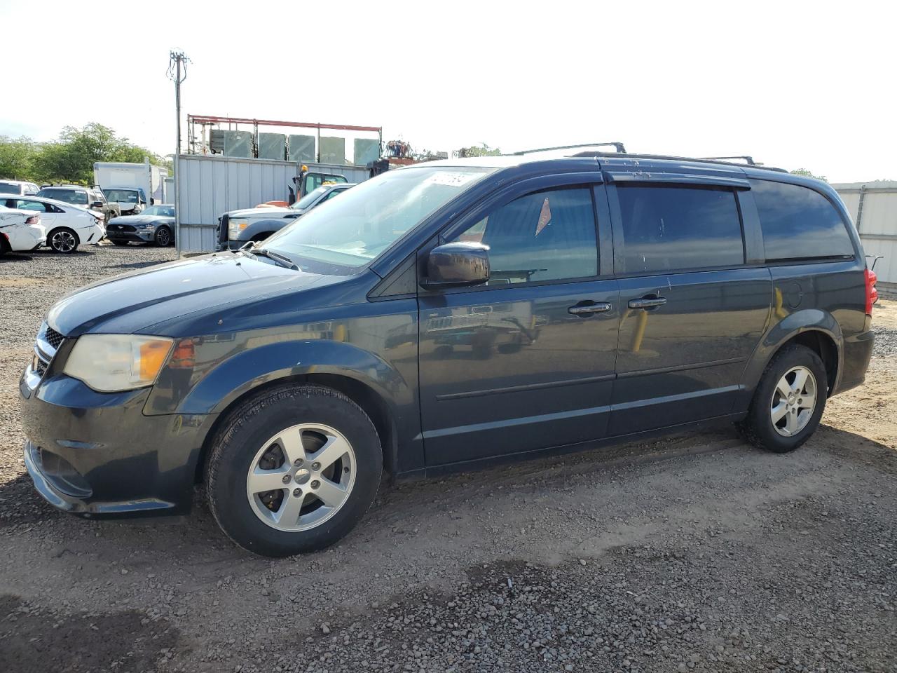 2C4RDGCG0DR591875 2013 Dodge Grand Caravan Sxt