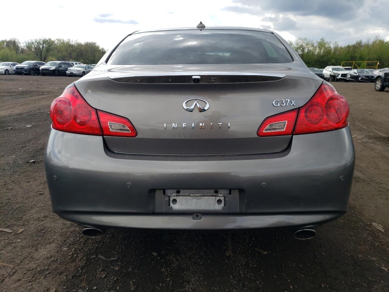 JN1CV6AR1AM250360 2010 Infiniti G37