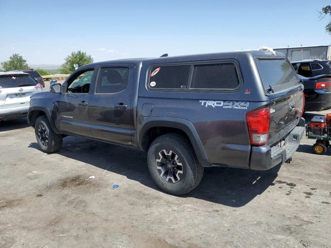 2017 Toyota Tacoma Double Cab vin: 3TMCZ5AN5HM097327