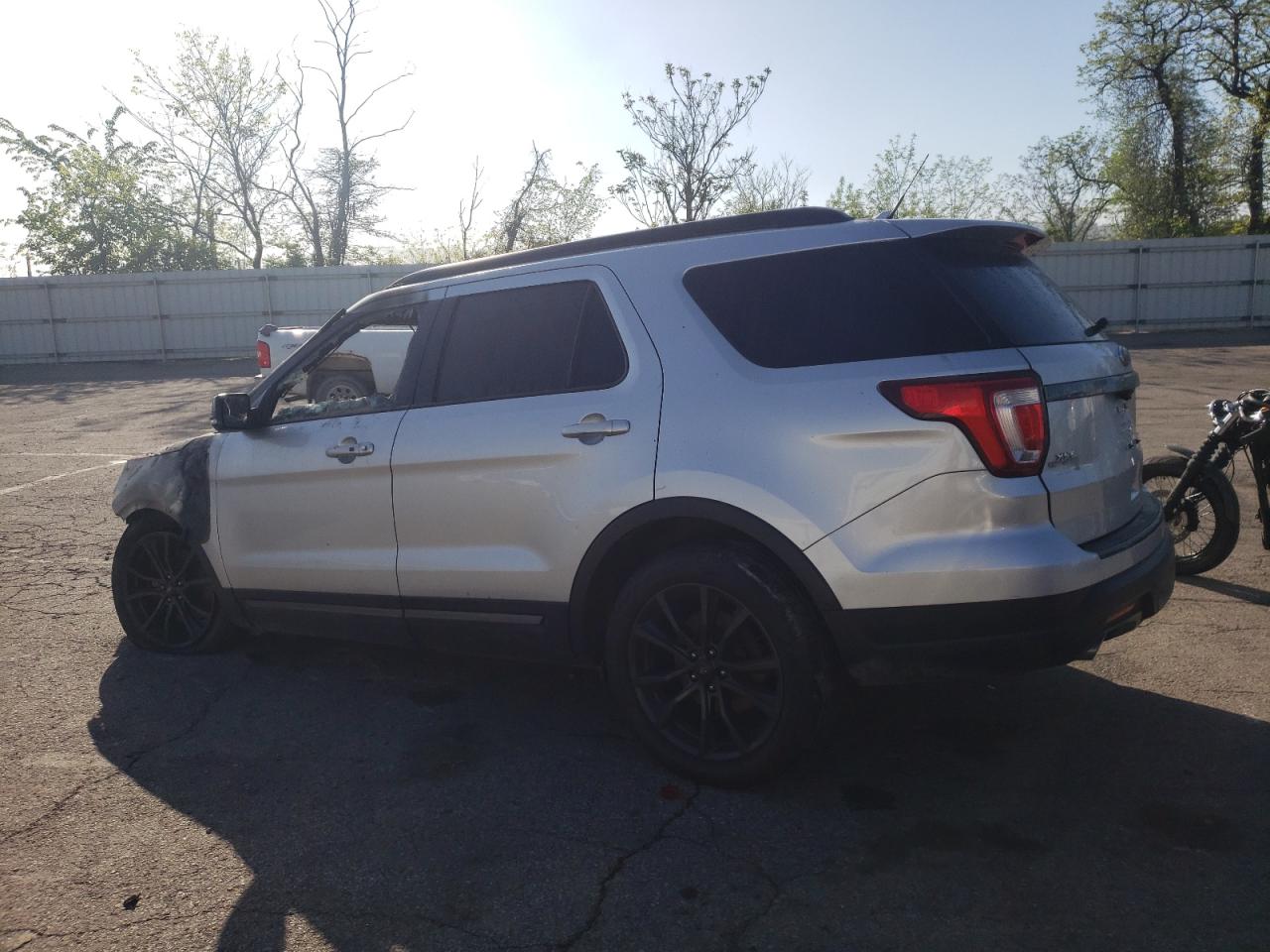 1FM5K8D83JGA24439 2018 Ford Explorer Xlt