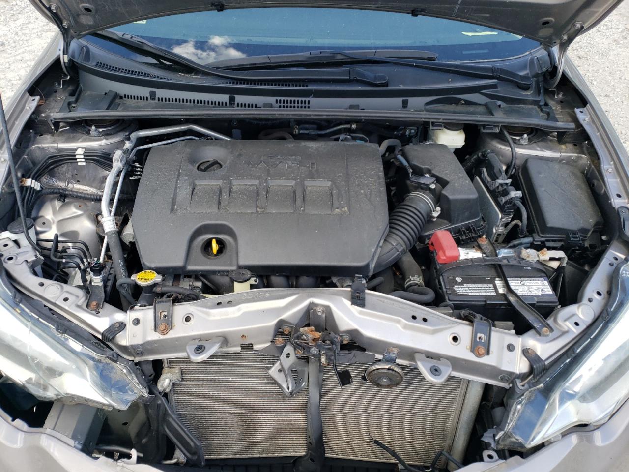 2T1BURHE3FC300048 2015 Toyota Corolla L