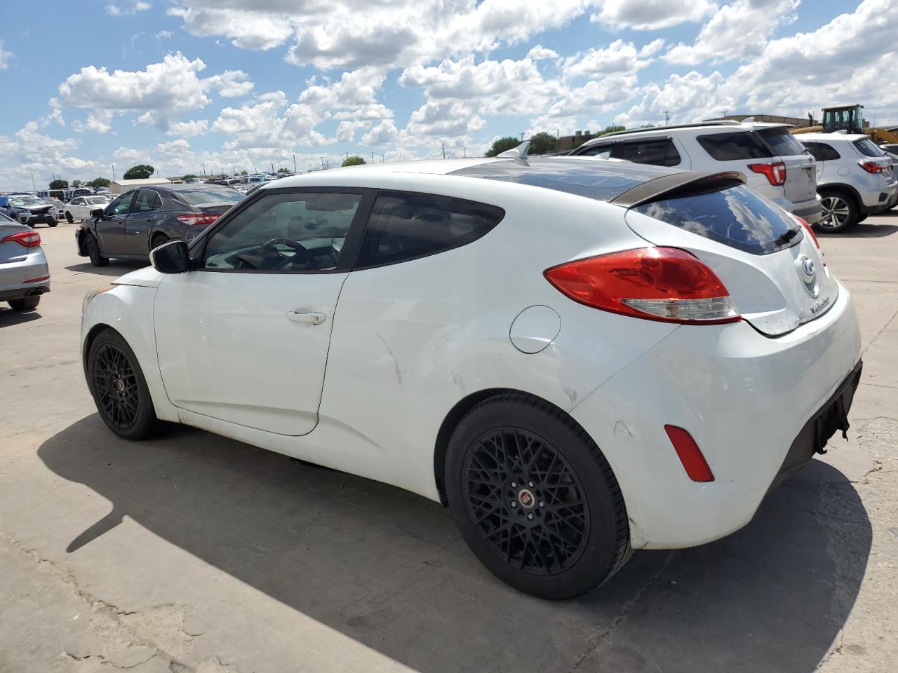 2013 Hyundai Veloster vin: KMHTC6AD9DU117711