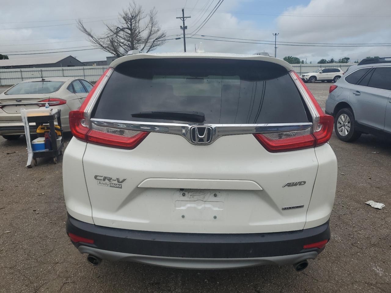 5J6RW2H90JL020070 2018 Honda Cr-V Touring