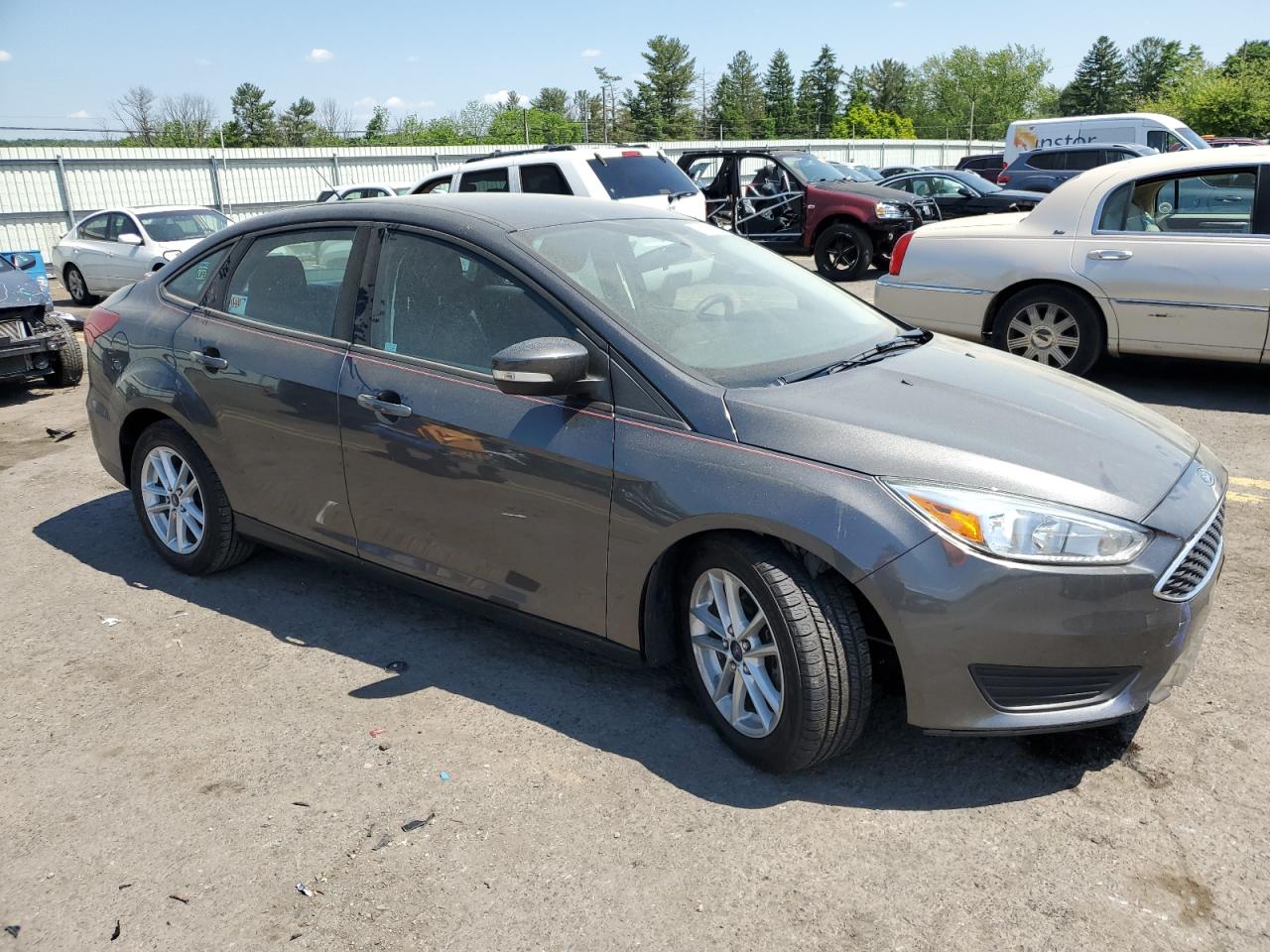 1FADP3F2XGL240744 2016 Ford Focus Se