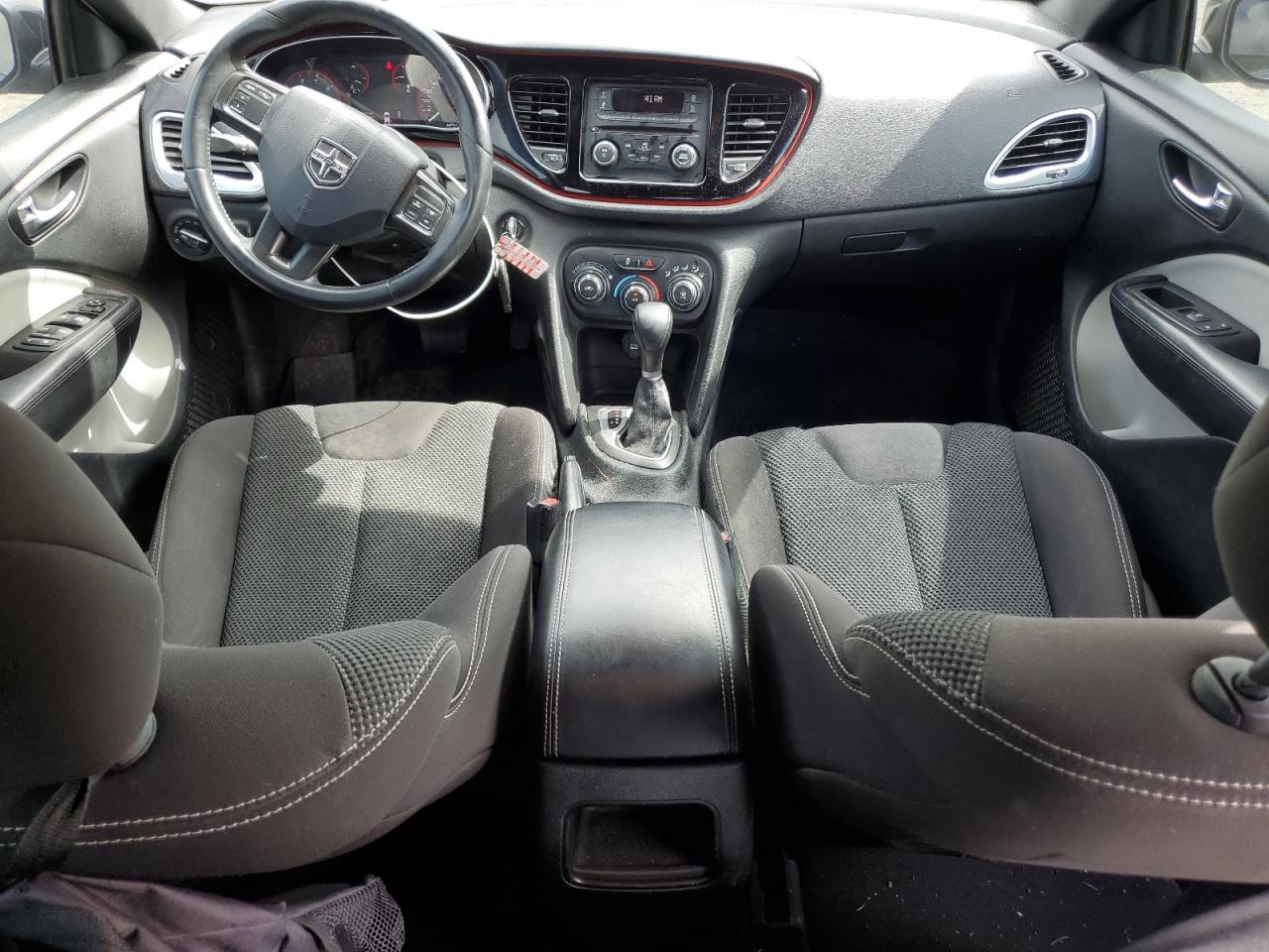 1C3CDFBB2FD390561 2015 Dodge Dart Sxt