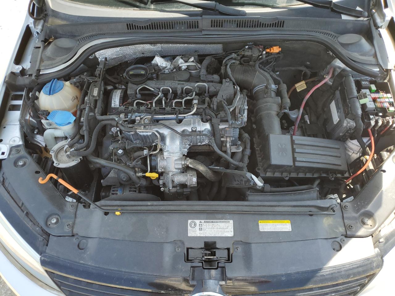 3VWLL7AJXEM322327 2014 Volkswagen Jetta Tdi