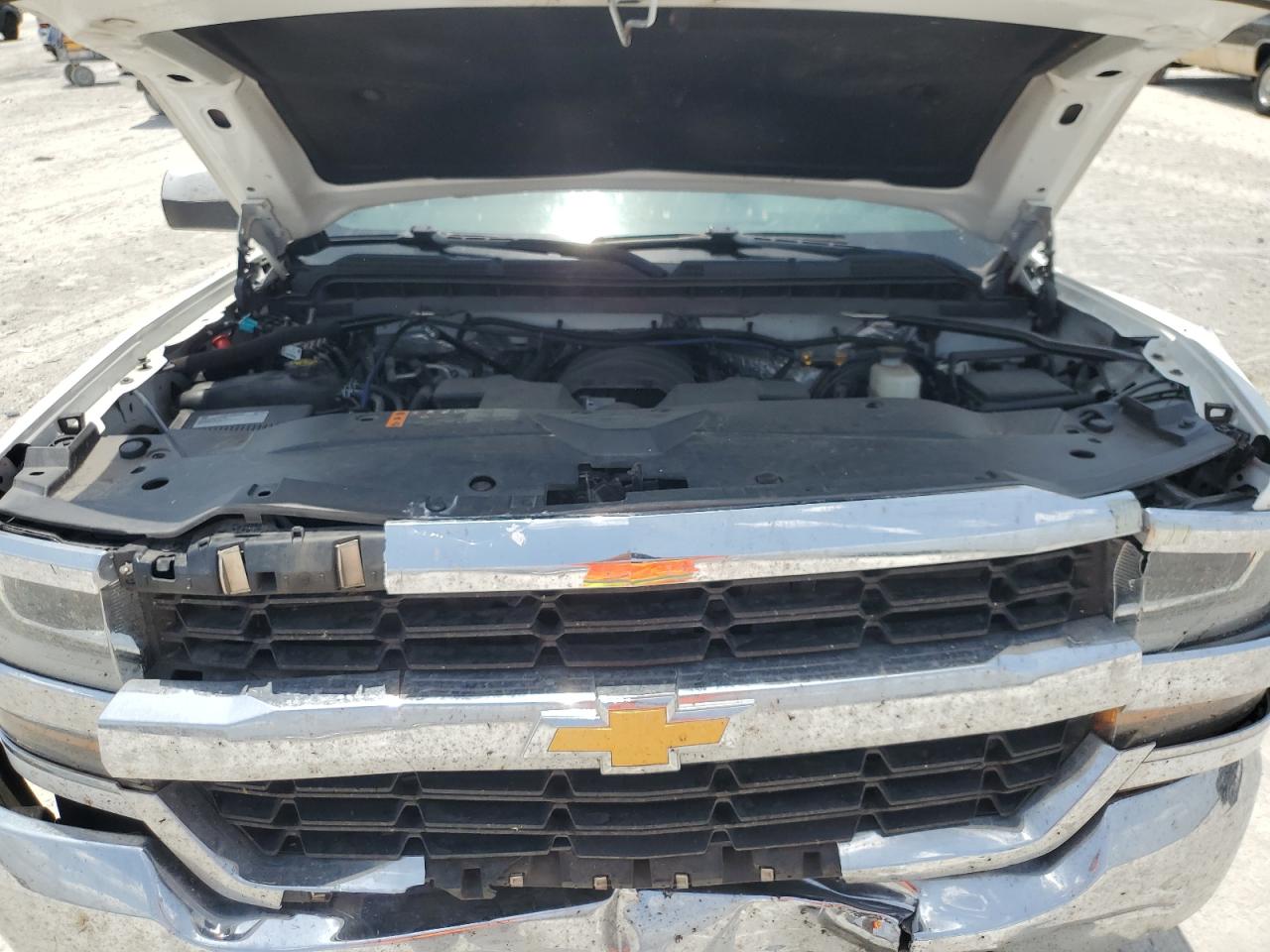 3GCUKREC6JG405392 2018 Chevrolet Silverado K1500 Lt