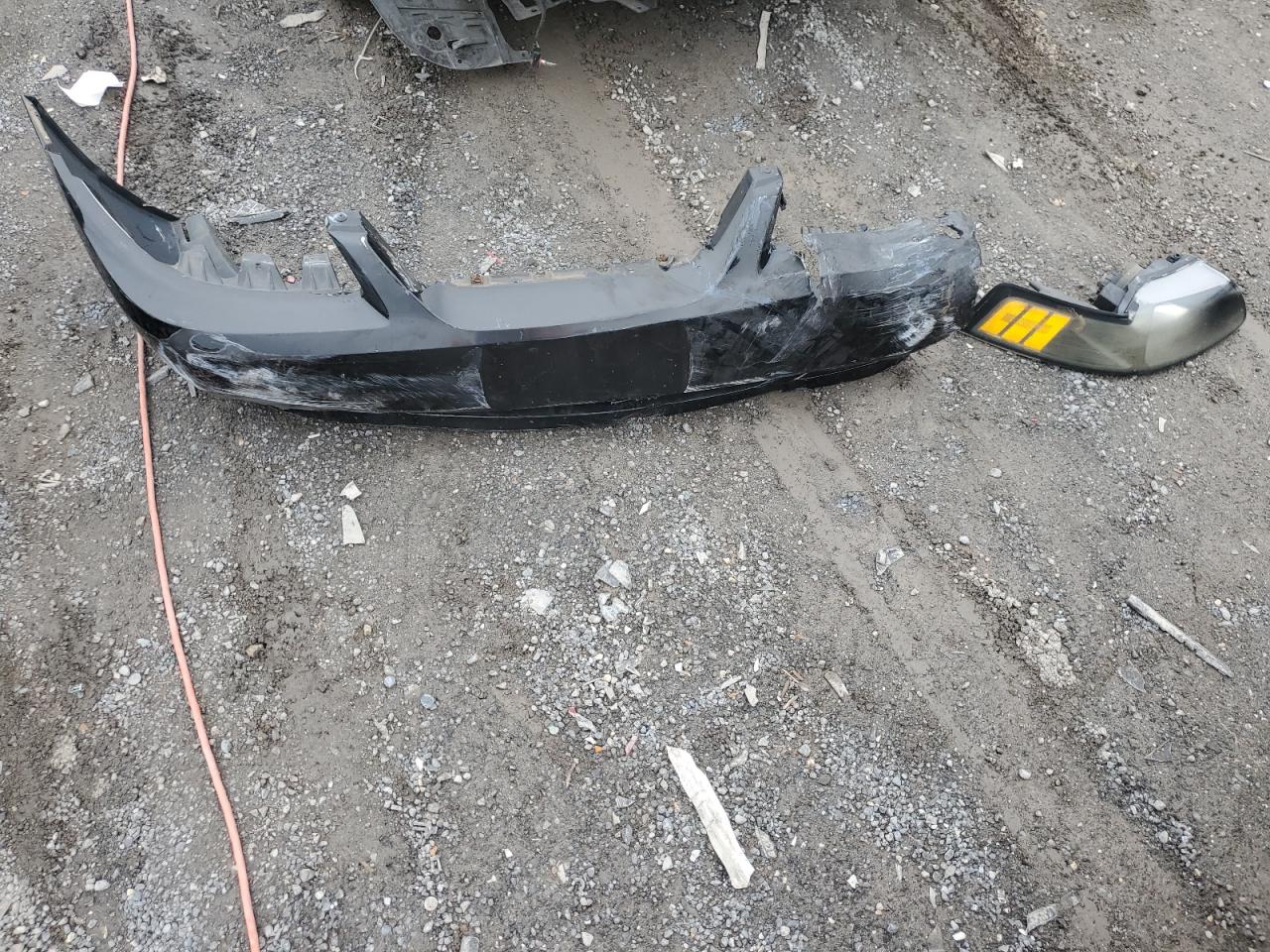 1FAFP40664F222472 2004 Ford Mustang