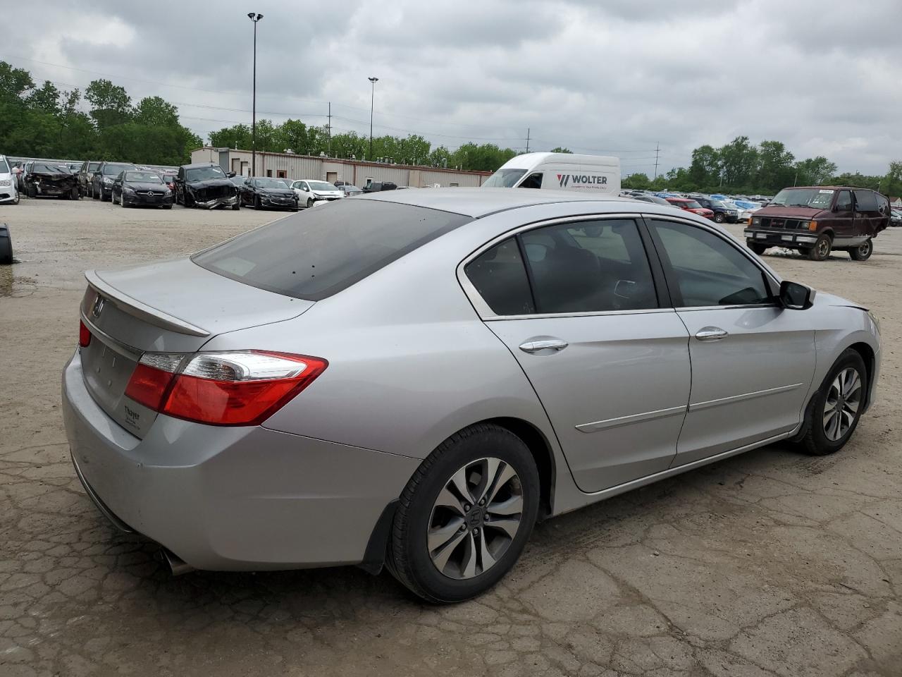 1HGCR2F30DA013879 2013 Honda Accord Lx