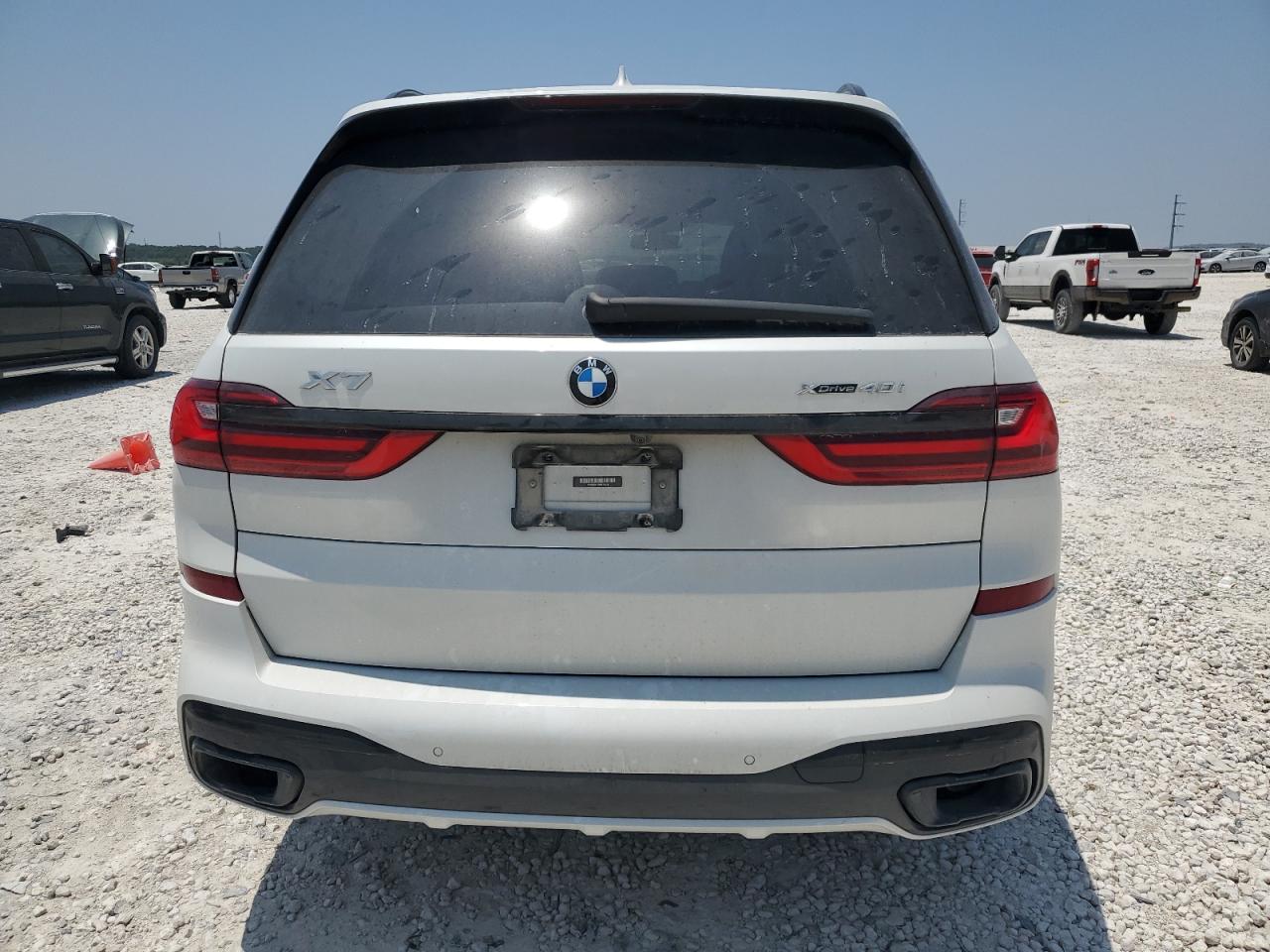 5UXCW2C07N9L72438 2022 BMW X7 xDrive40I