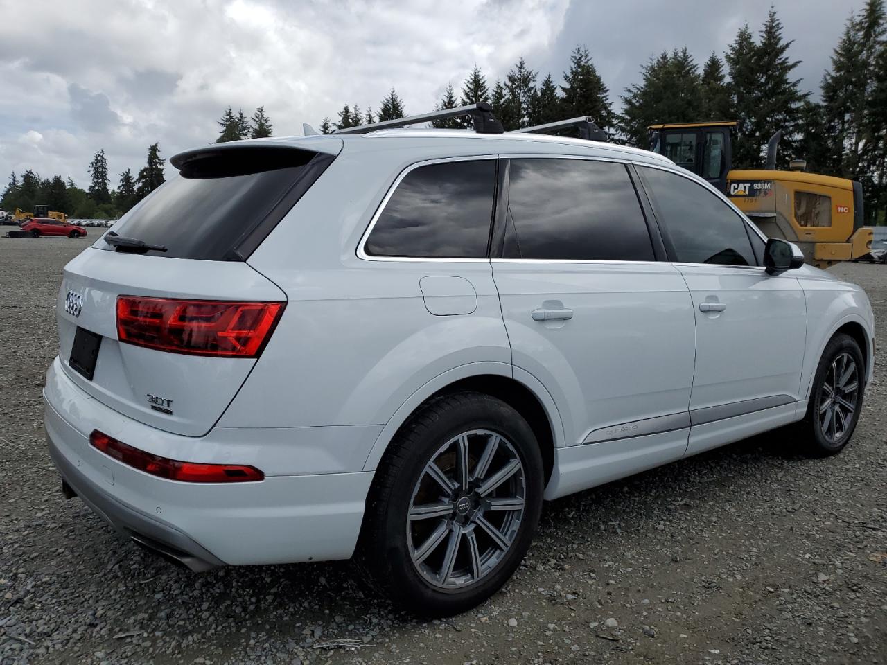 2017 Audi Q7 Premium Plus vin: WA1LAAF70HD002155