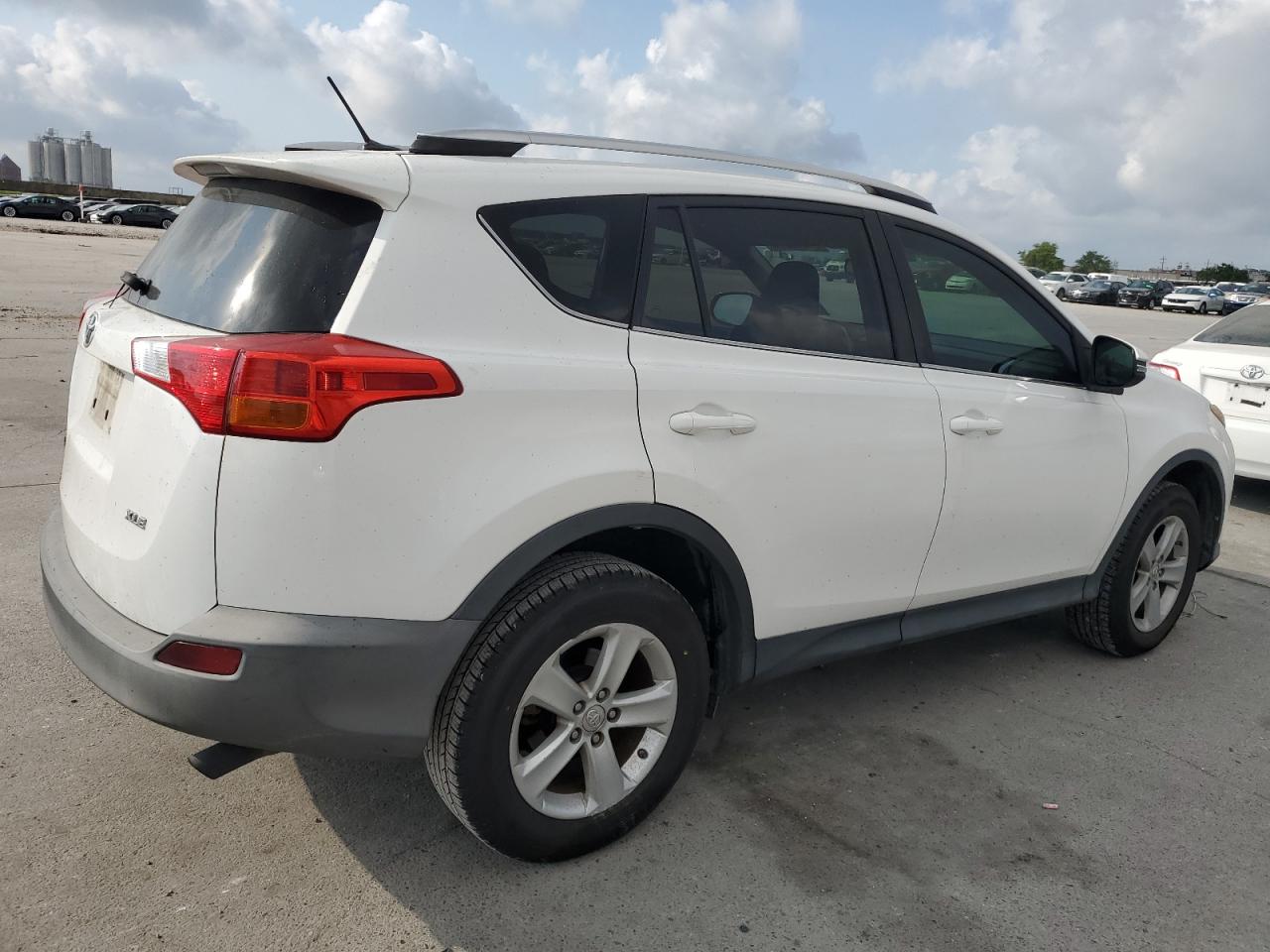 2T3WFREV9EW091368 2014 Toyota Rav4 Xle