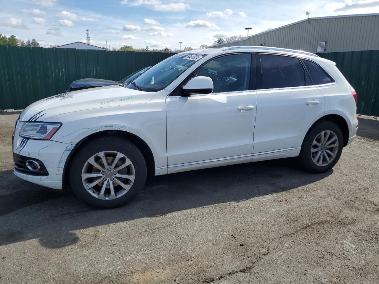 WA1LFAFP8EA066362 2014 Audi Q5 Premium Plus