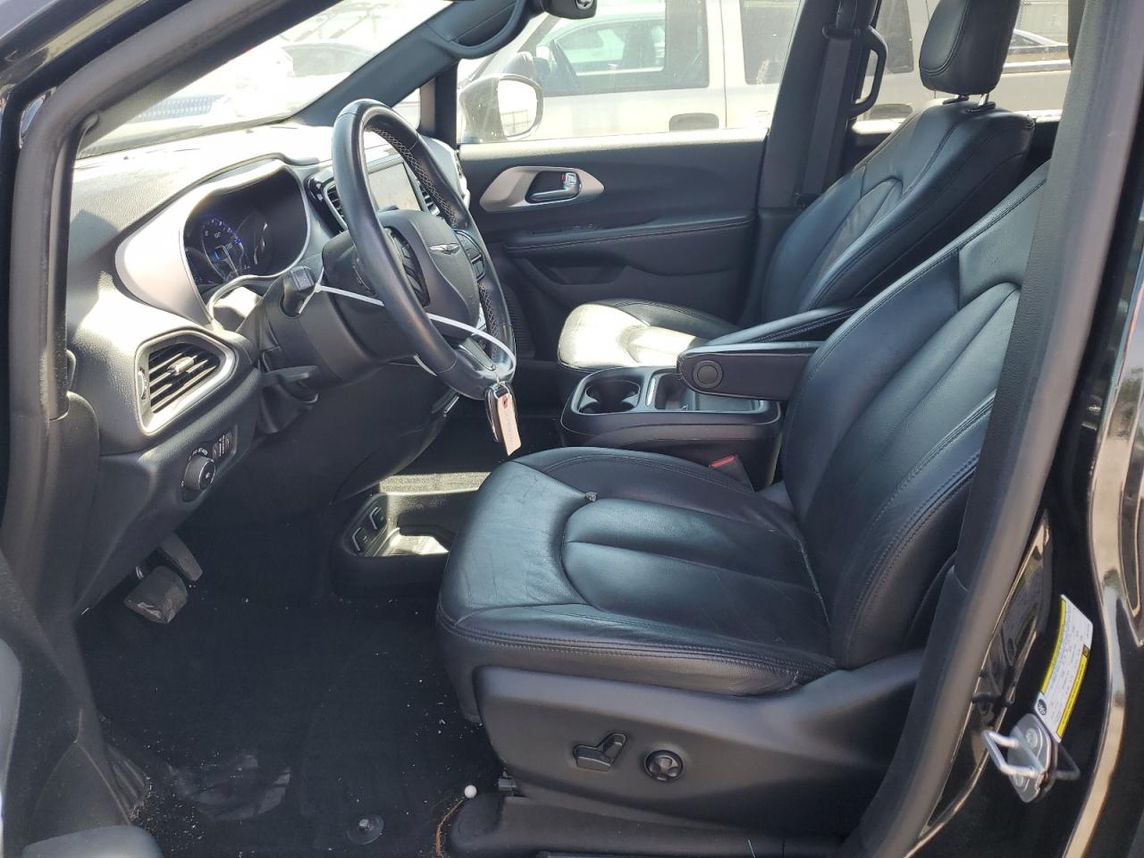 2C4RC1FGXLR119144 2020 Chrysler Pacifica Touring