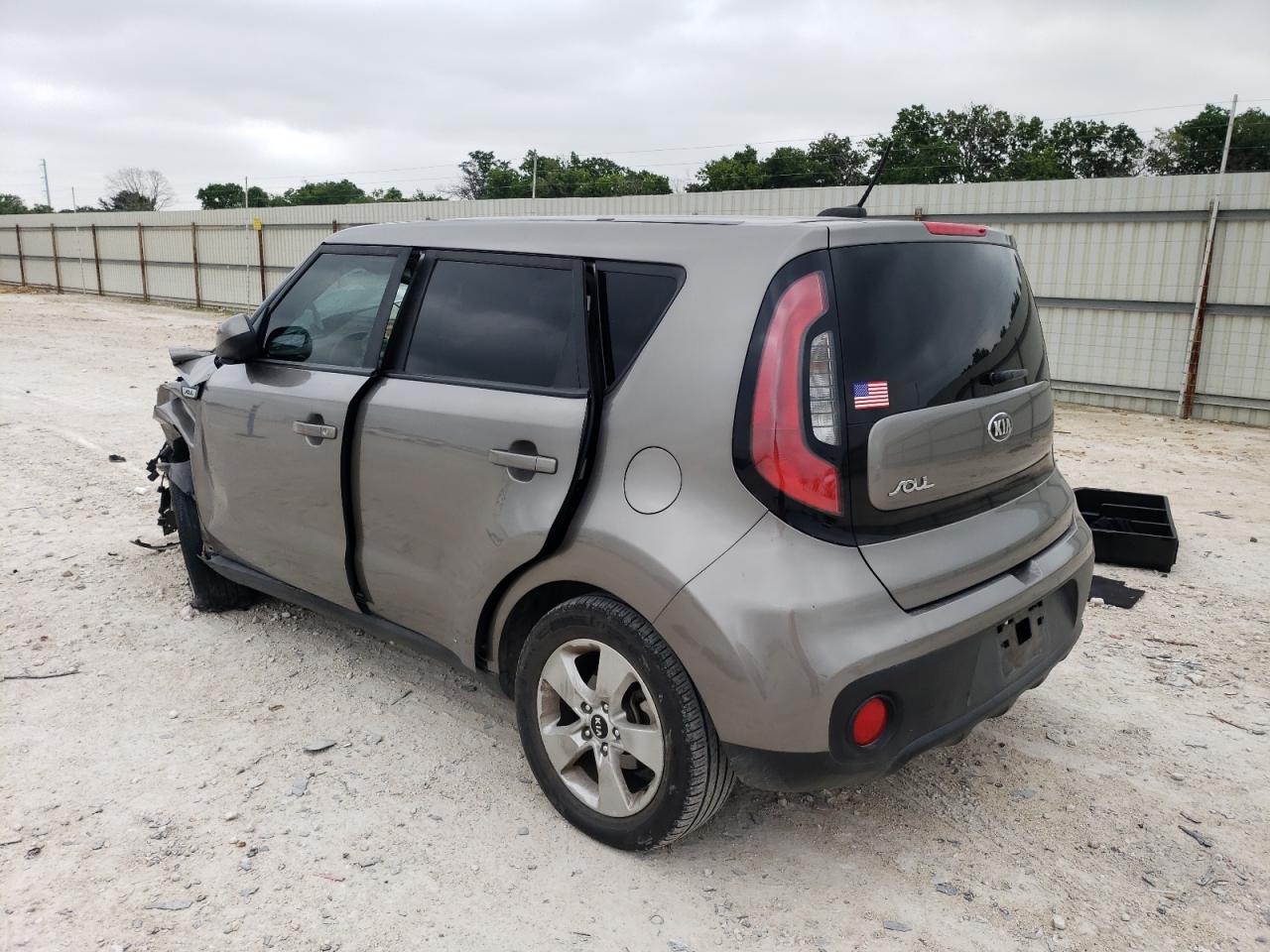 2018 Kia Soul vin: KNDJN2A20J7582966