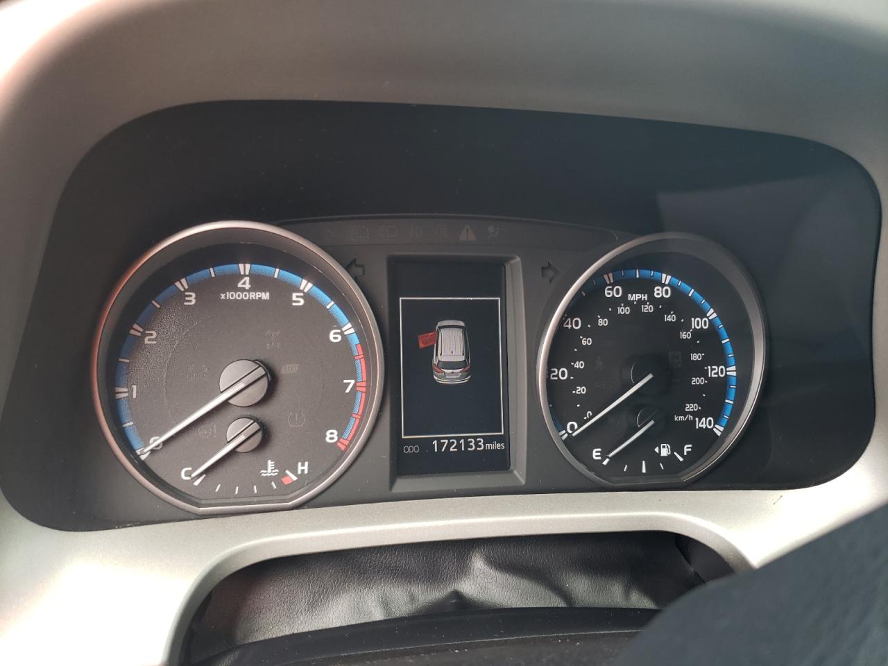 2T3WFREV4HW334959 2017 Toyota Rav4 Xle