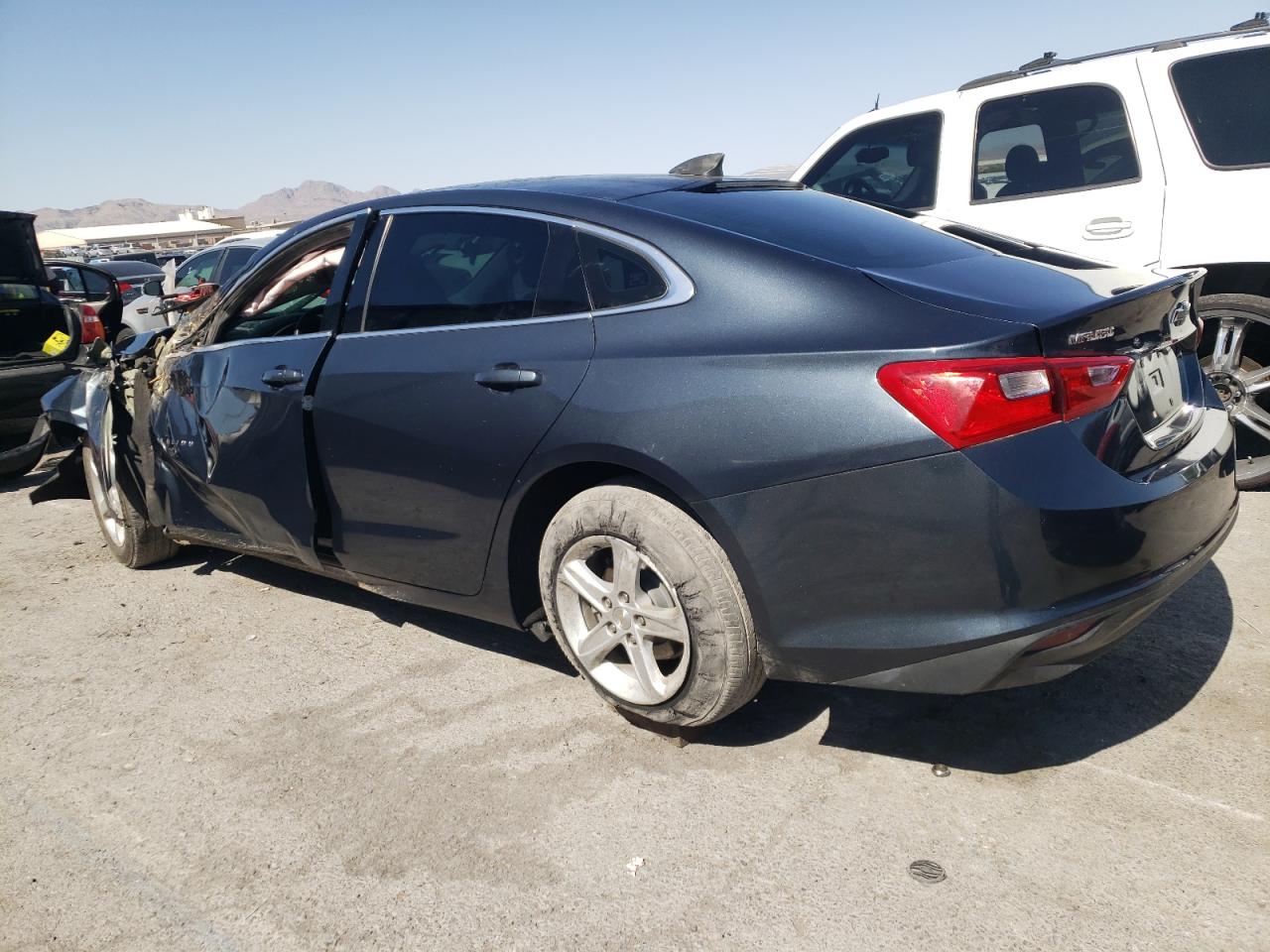 2020 Chevrolet Malibu Ls vin: 1G1ZB5ST0LF018790