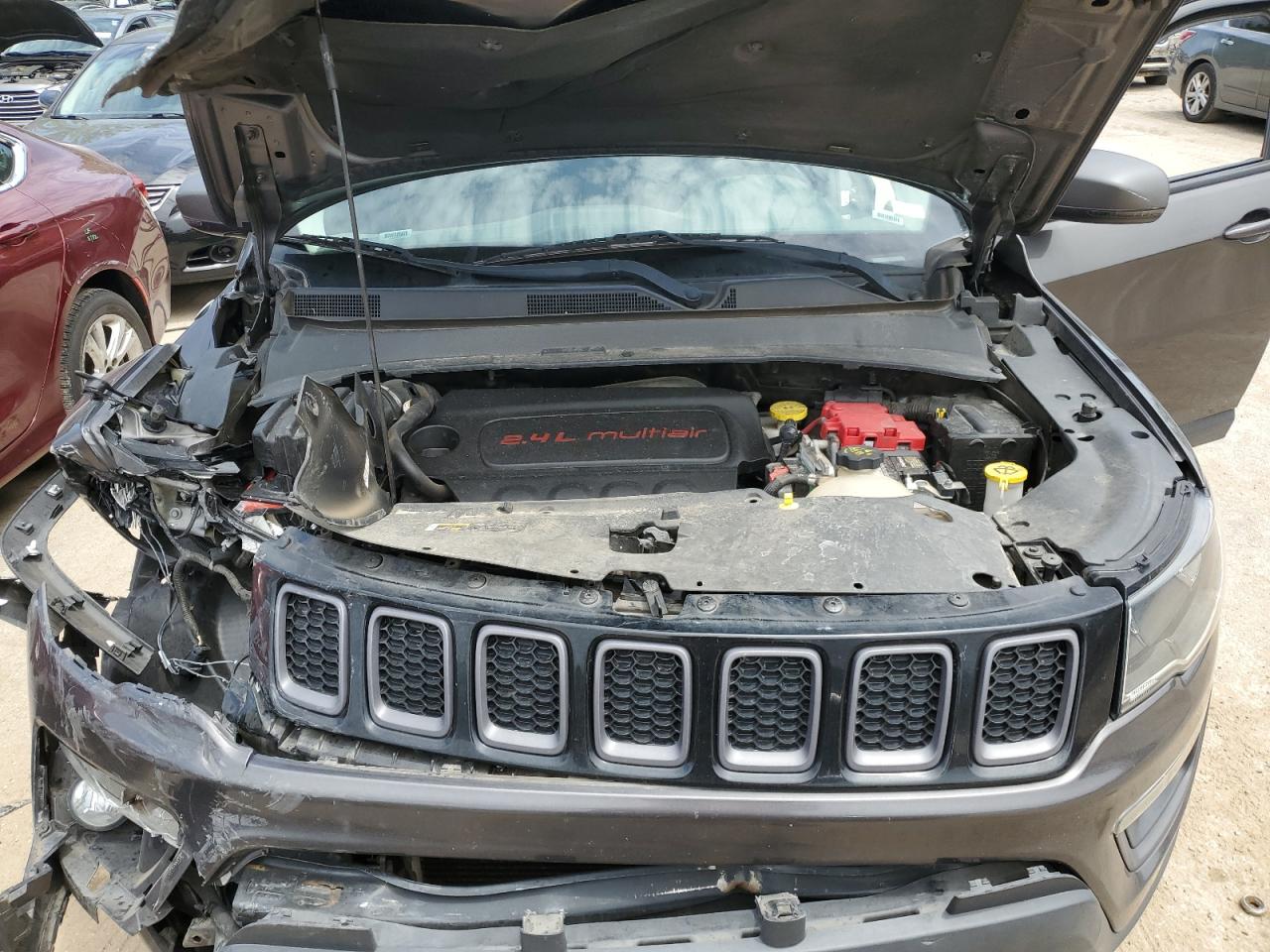 3C4NJDDB2KT618254 2019 Jeep Compass Trailhawk