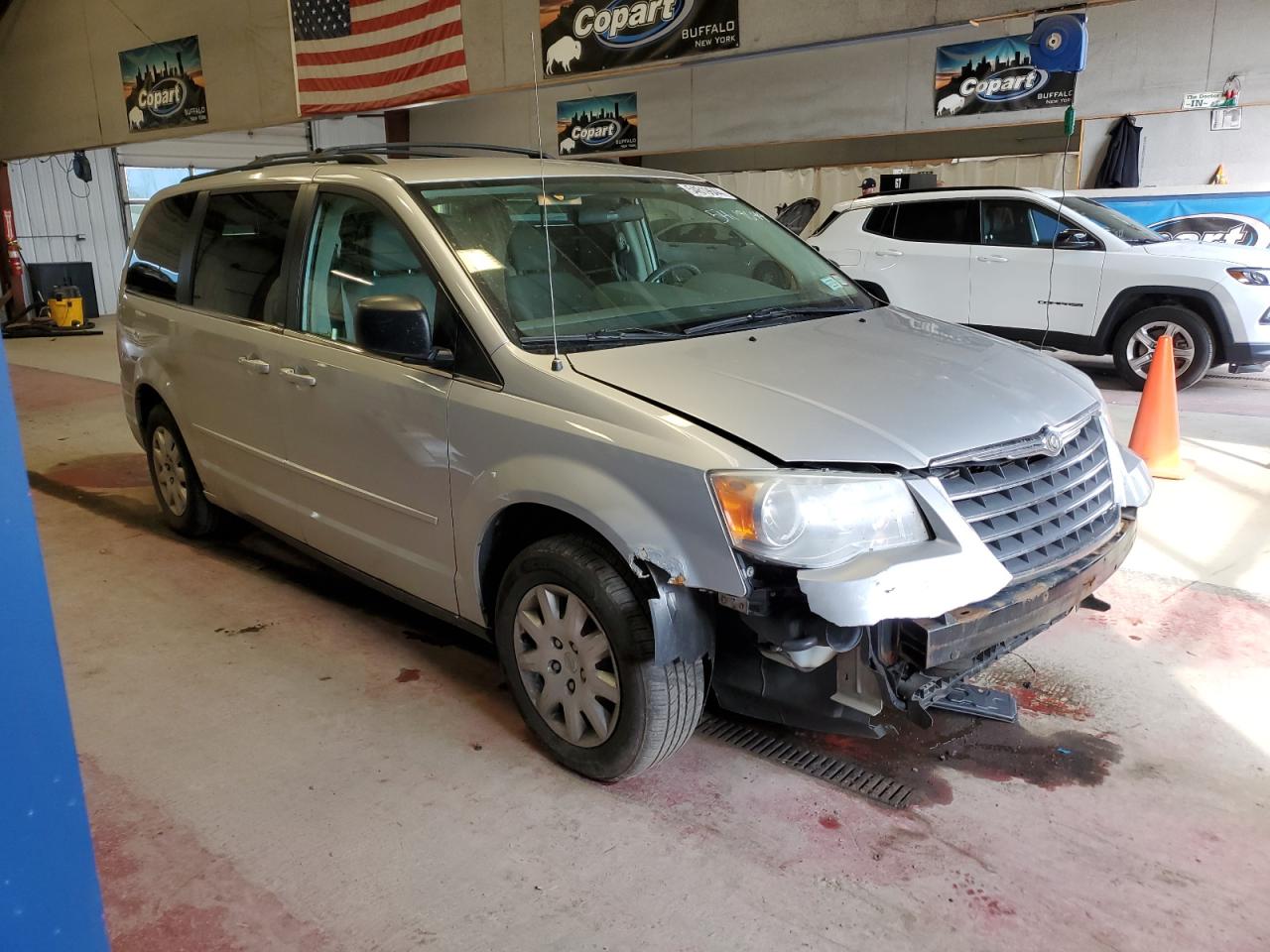 2A4RR4DE5AR315078 2010 Chrysler Town & Country Lx