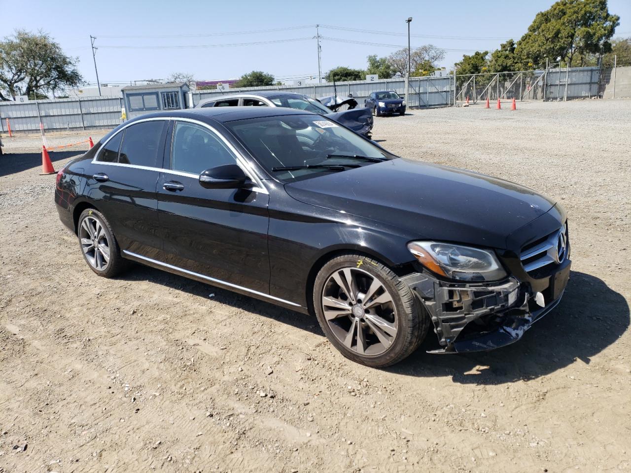 55SWF4JB1GU149091 2016 Mercedes-Benz C 300