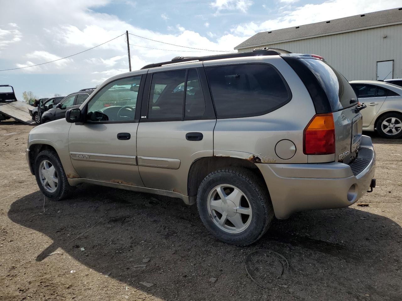 1GKDT13SX22526398 2002 GMC Envoy