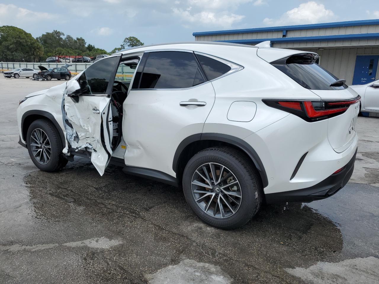 JTJHKCEZ0R2025307 2024 Lexus Nx 350H Base