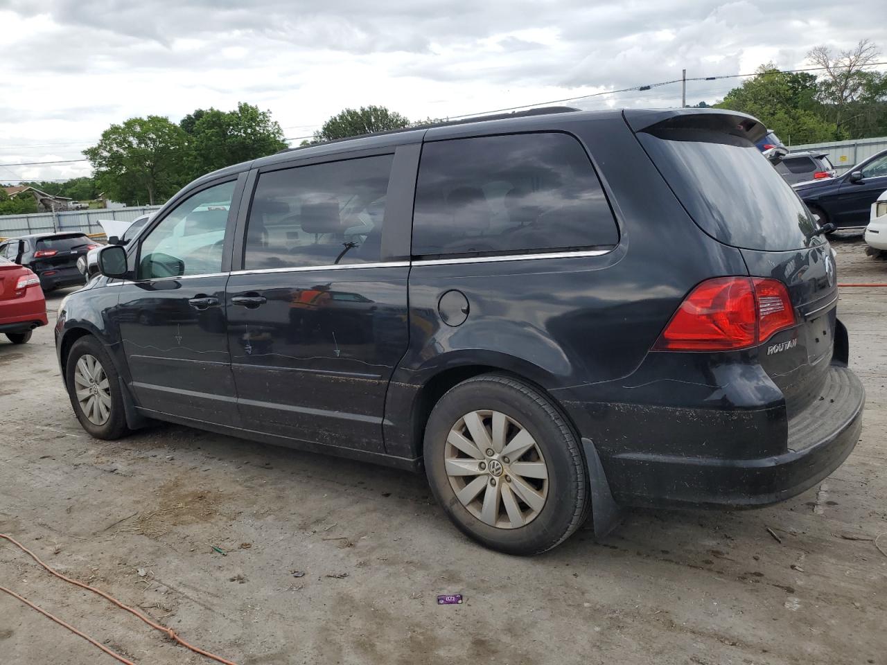 2012 Volkswagen Routan Sel vin: 2C4RVACG8CR194097