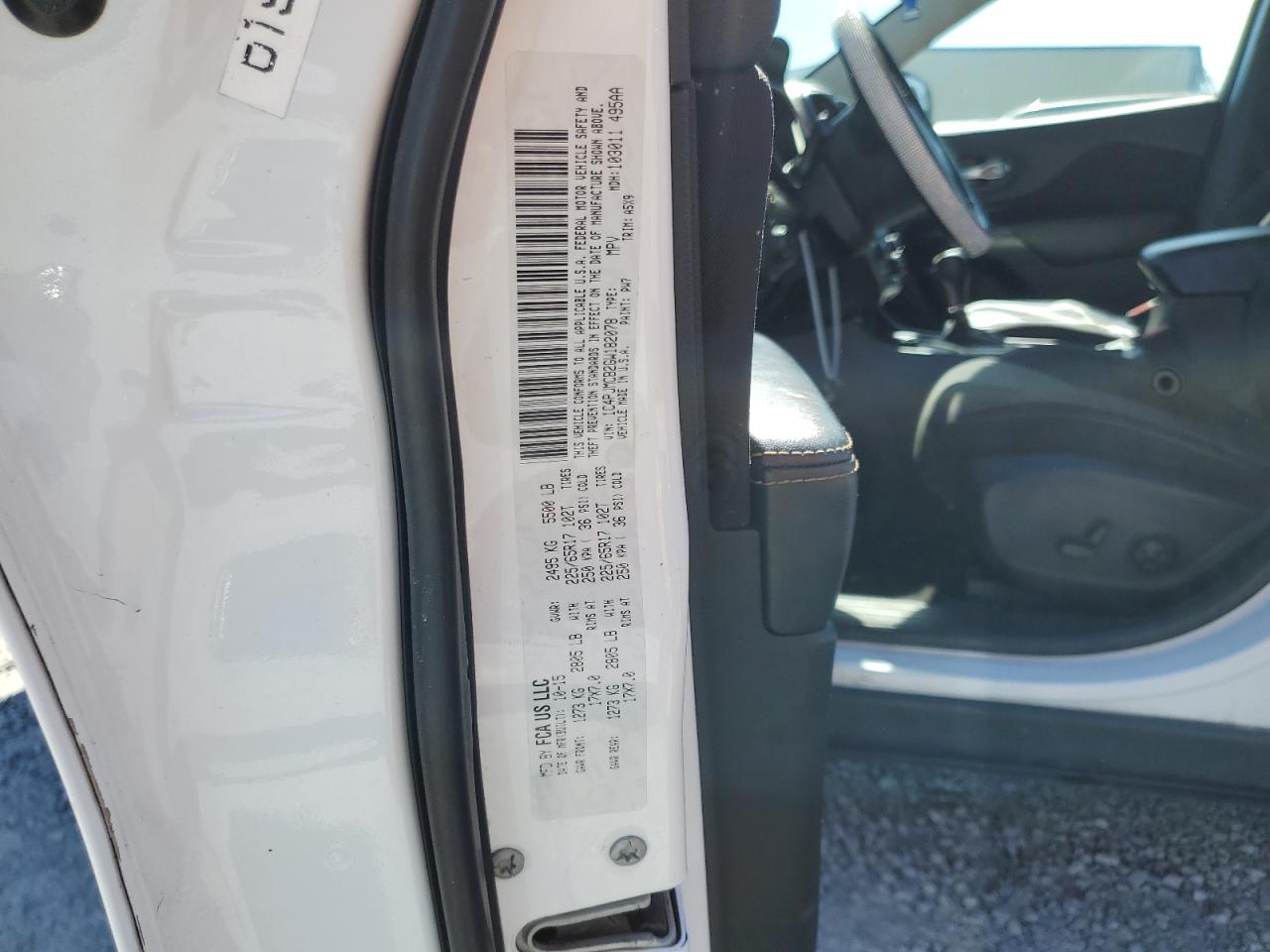 1C4PJMCB2GW182078 2016 Jeep Cherokee Latitude