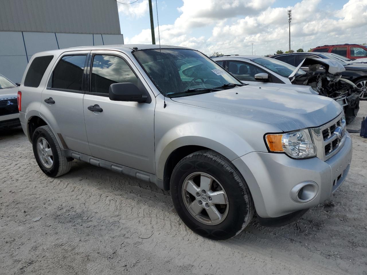 1FMCU0C75AKA44698 2010 Ford Escape Xls